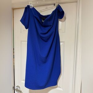 Off the shoulder with mini sleeve dress